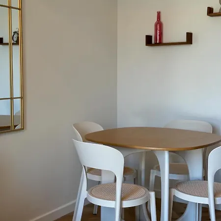 Διαμέρισμα Mazet A *